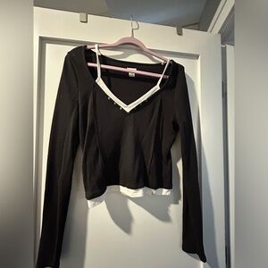 BDG urban outfitters black long sleeve